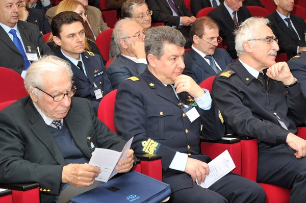 At the April conference on air traffic management are (front row, l-r) Raffaele Esposito, Finmeccanica, former chapters president and former chief executive officer of Galileo Avionica; Maj. Gen. Francesco Langella, ITAF, deputy director of the Joint Air Assets Procurement Agency; and Maj. Gen. Antonio Tangorra, ITAF, commander of the Third Division of the Air Force Logistics Command.